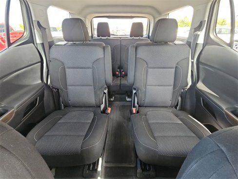 Used 2022 GMC Acadia SLE w/ Driver Convenience Package image 24