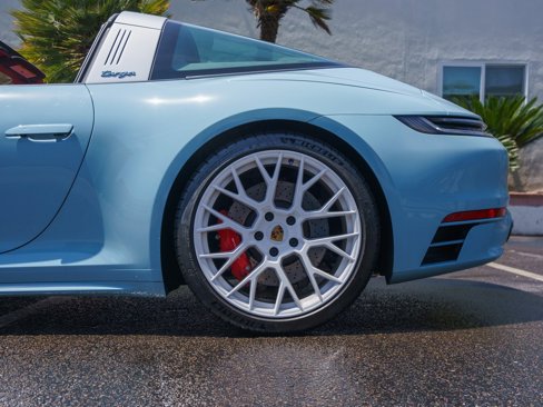 Used 2023 Porsche 911 Targa 4 GTS image 15