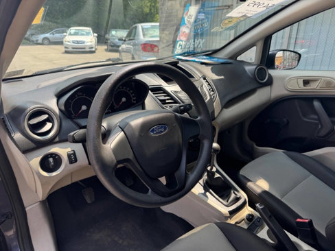 Used 2013 Ford Fiesta S image 11