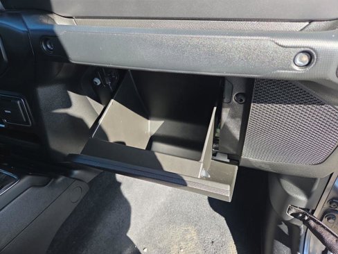 Used 2021 Jeep Gladiator Sport image 36