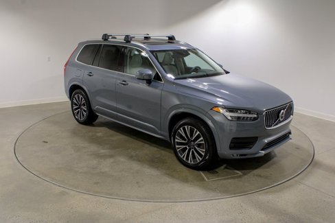 Used 2022 Volvo XC90 T6 Momentum w/ Climate Package image 7