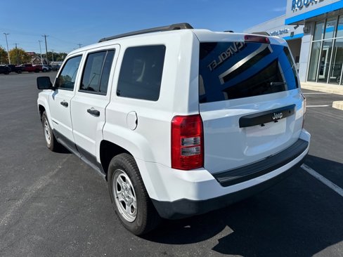 Used 2016 Jeep Patriot Sport image 7