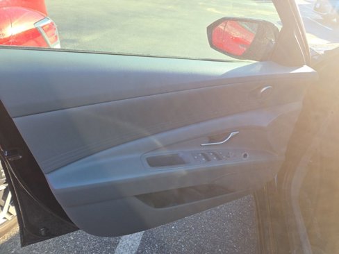 Certified 2024 Hyundai Elantra SEL image 7