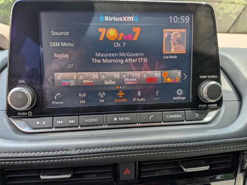 Used 2022 Nissan Rogue SV image 21