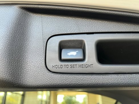 Used 2018 Honda CR-V EX-L image 12