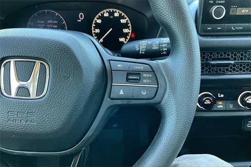 Used 2023 Honda HR-V LX image 19