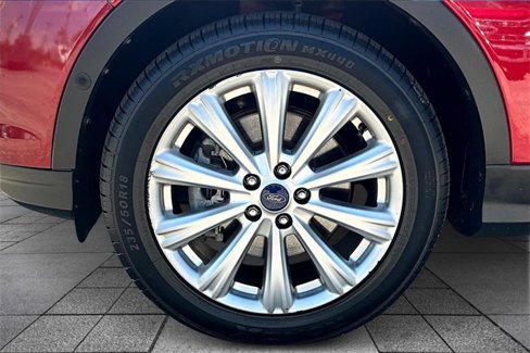 Used 2017 Ford Escape Titanium w/ Equipment Group 301A image 9
