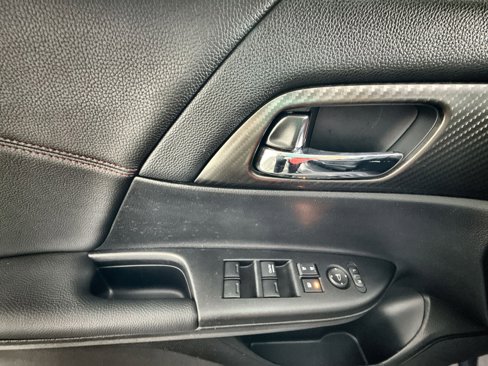 Used 2017 Honda Accord Sport Special Edition image 15