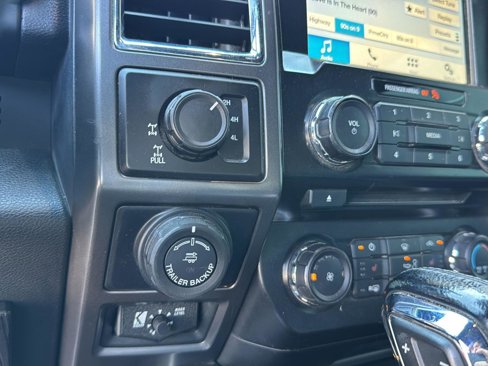 Used 2016 Ford F150 XLT w/ Equipment Group 302A Luxury image 25