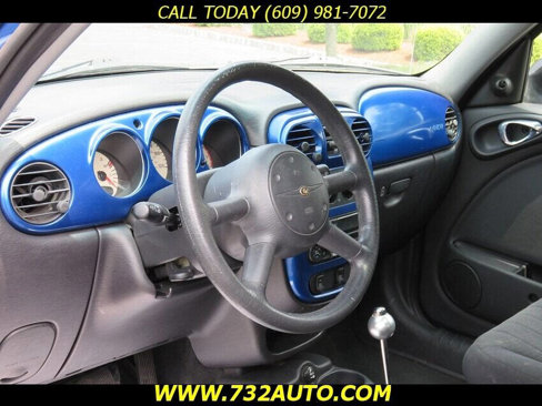 Used 2004 Chrysler PT Cruiser image 24