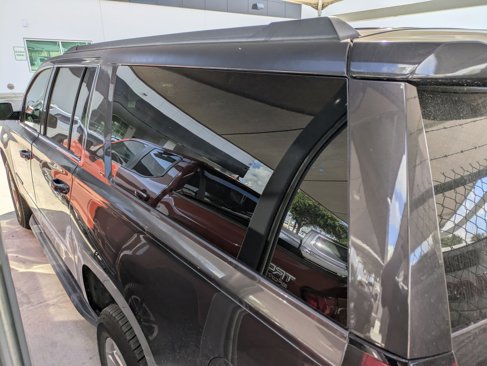 Used 2017 Chevrolet Suburban LS image 5