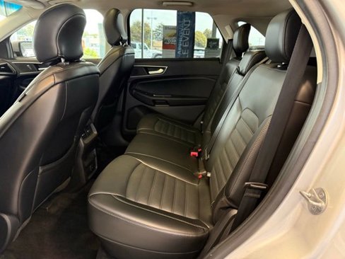 Used 2017 Ford Edge SEL w/ Equipment Group 201A image 20