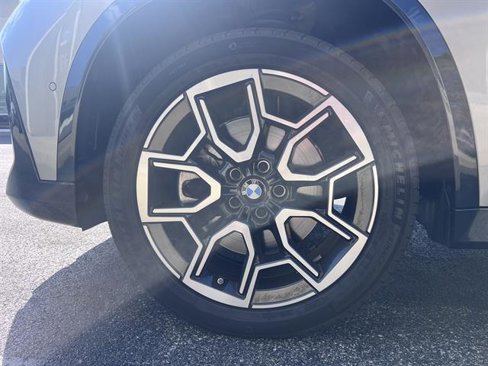 New 2025 BMW X1 xDrive28i w/ Technology Package image 9