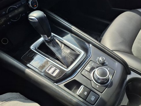 Used 2018 MAZDA CX-5 Touring image 32