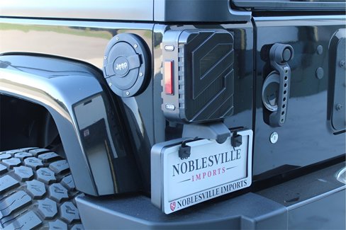 Used 2017 Jeep Wrangler Unlimited Sahara w/ Connectivity Group image 34