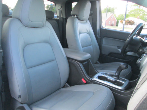 Used 2015 Chevrolet Colorado LT w/ Luxury Package image 13