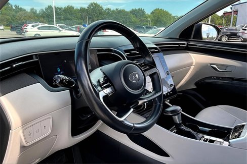 Used 2022 Hyundai Tucson SEL w/ Convenience + Premium Package image 17
