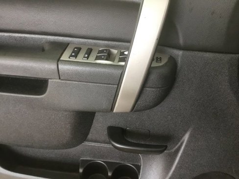 Used 2010 Chevrolet Silverado 1500 LS image 22