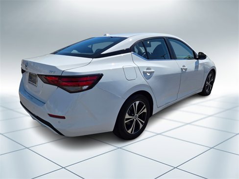 Used 2023 Nissan Sentra SV image 4
