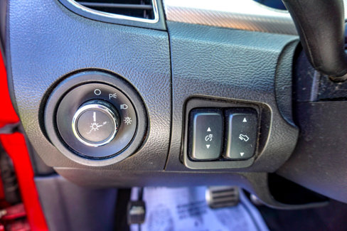 Used 2010 Ford Taurus SHO image 18