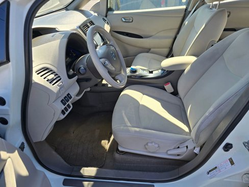 Used 2012 Nissan Leaf SL image 18