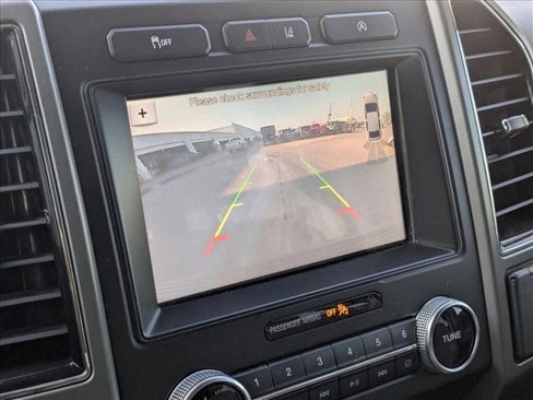 Used 2018 Ford Expedition Max XLT w/ Equipment Group 202A image 13