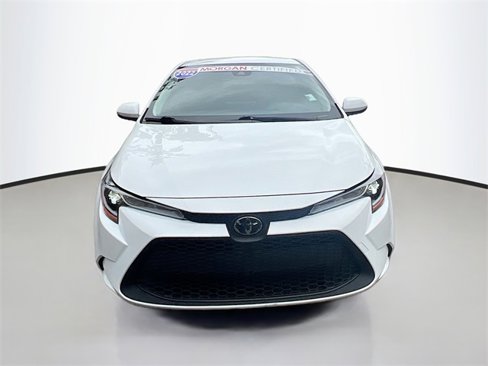 Used 2022 Toyota Corolla LE image 29