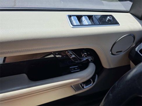 Used 2021 Land Rover Range Rover Westminster Edition image 21