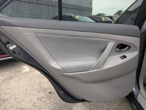 Used 2007 Toyota Camry CE image 14