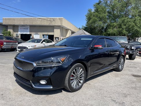 Used 2017 Kia Cadenza Premium w/ Luxury Package image 1