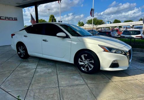 Used 2019 Nissan Altima 2.5 S image 4