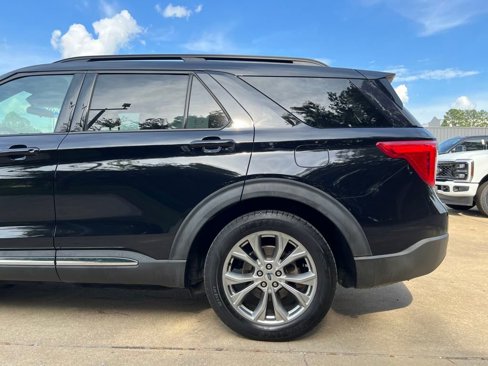 Used 2021 Ford Explorer XLT w/ Equipment Group 202A image 31