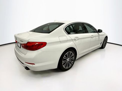 Used 2019 BMW 530i xDrive w/ Convenience Package image 7