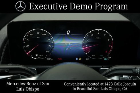 Used 2025 Mercedes-Benz GLB 250 4MATIC image 24