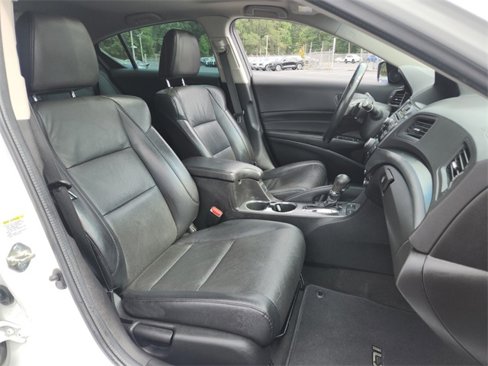 Used 2015 Acura ILX image 13