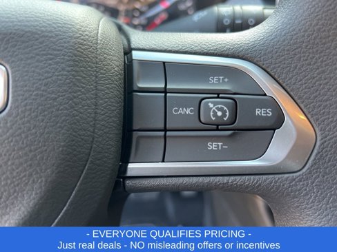New 2025 Jeep Compass Sport image 14