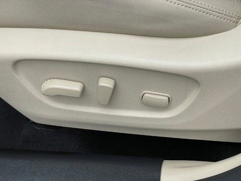Certified 2019 Nissan Rogue SL image 13