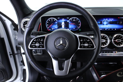 Used 2020 Mercedes-Benz GLB 250 image 17