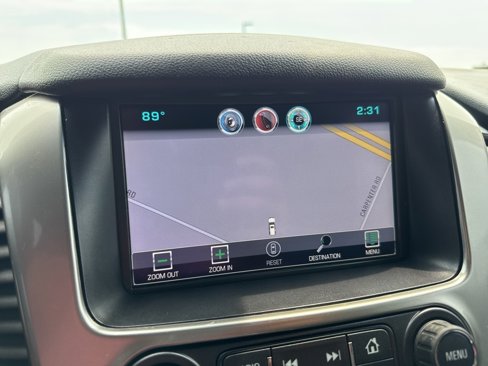 Used 2015 Chevrolet Suburban LT image 24
