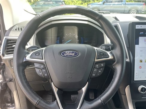 Used 2024 Ford Edge SEL image 14