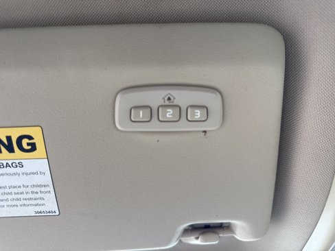Used 2015 Volvo XC60 T6 w/ Protection Package image 45
