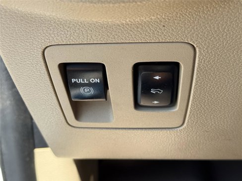 Used 2018 Ford F150 Lariat w/ Equipment Group 502A Luxury image 16