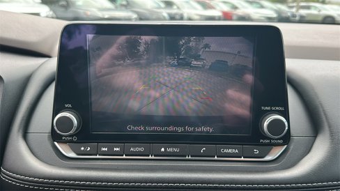 Used 2023 Nissan Rogue S image 24