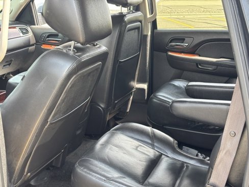 Used 2012 Chevrolet Tahoe LTZ image 25
