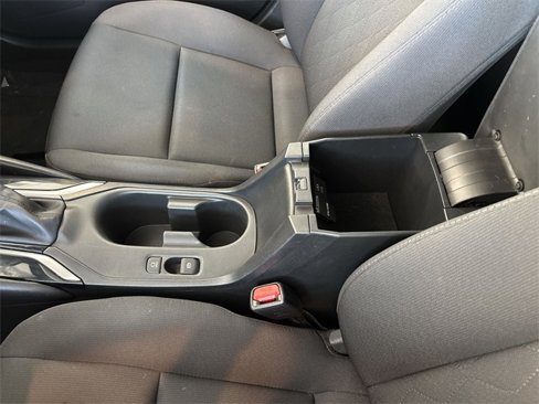 Used 2023 Toyota Corolla LE image 21
