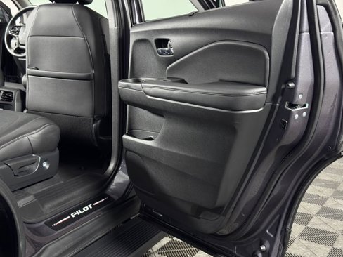 Used 2021 Honda Pilot EX-L image 30