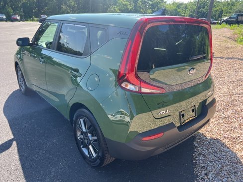 Used 2020 Kia Soul EX image 10