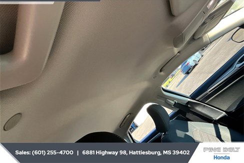 Used 2019 Ford Fusion SE image 16