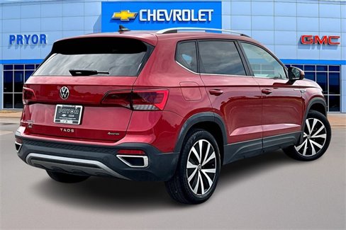 Used 2022 Volkswagen Taos SE image 5