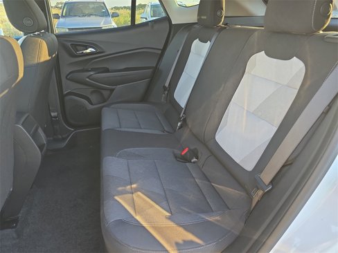 Used 2025 Chevrolet Trax LS w/ Driver Confidence Package image 13